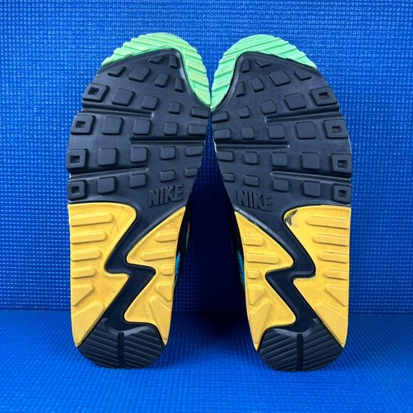 🔴 NIKE AIR MAX 90 PRM Women`s Size 8 Black Pink Blue Furry Shoes CТ1891-600 - Picture 7 of 8